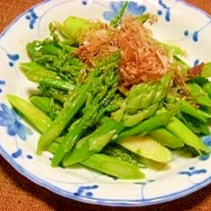 アスパラのワサビ醤油浸し